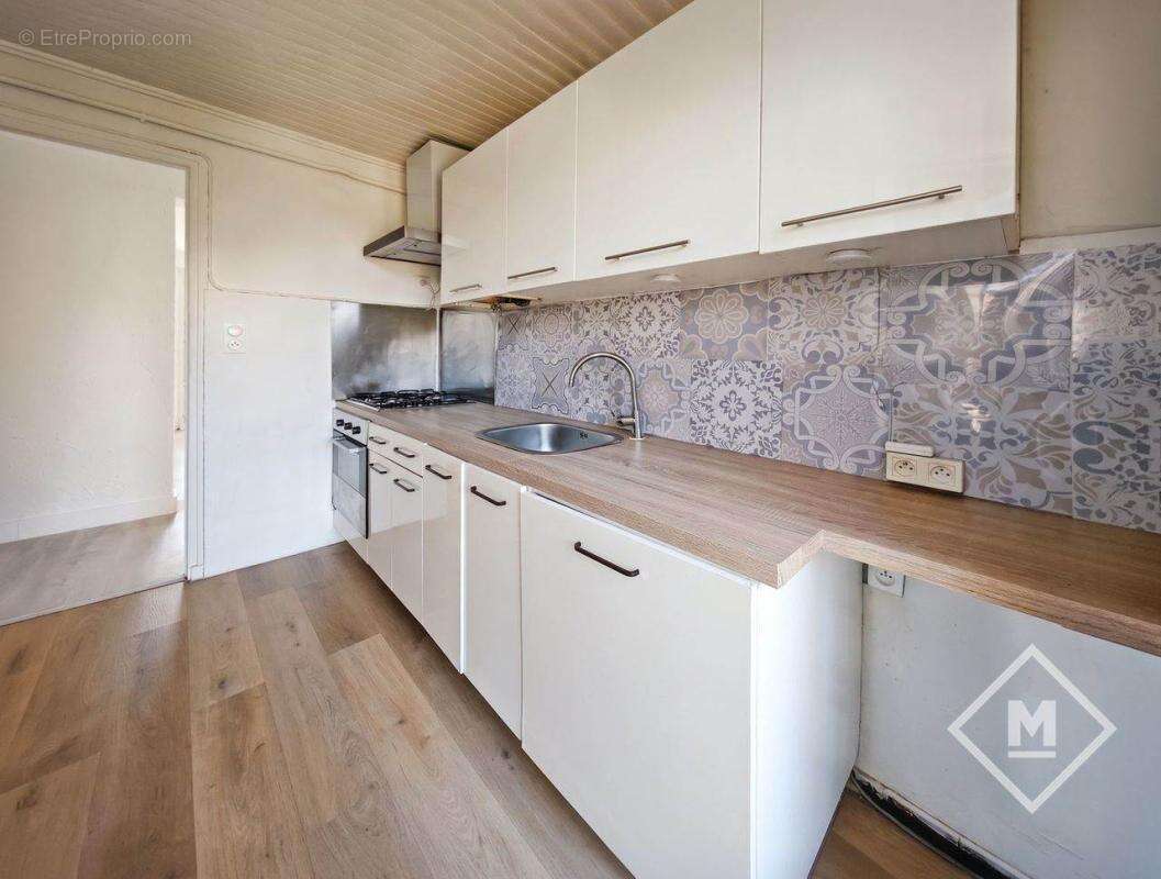 Appartement à MARSEILLE-13E
