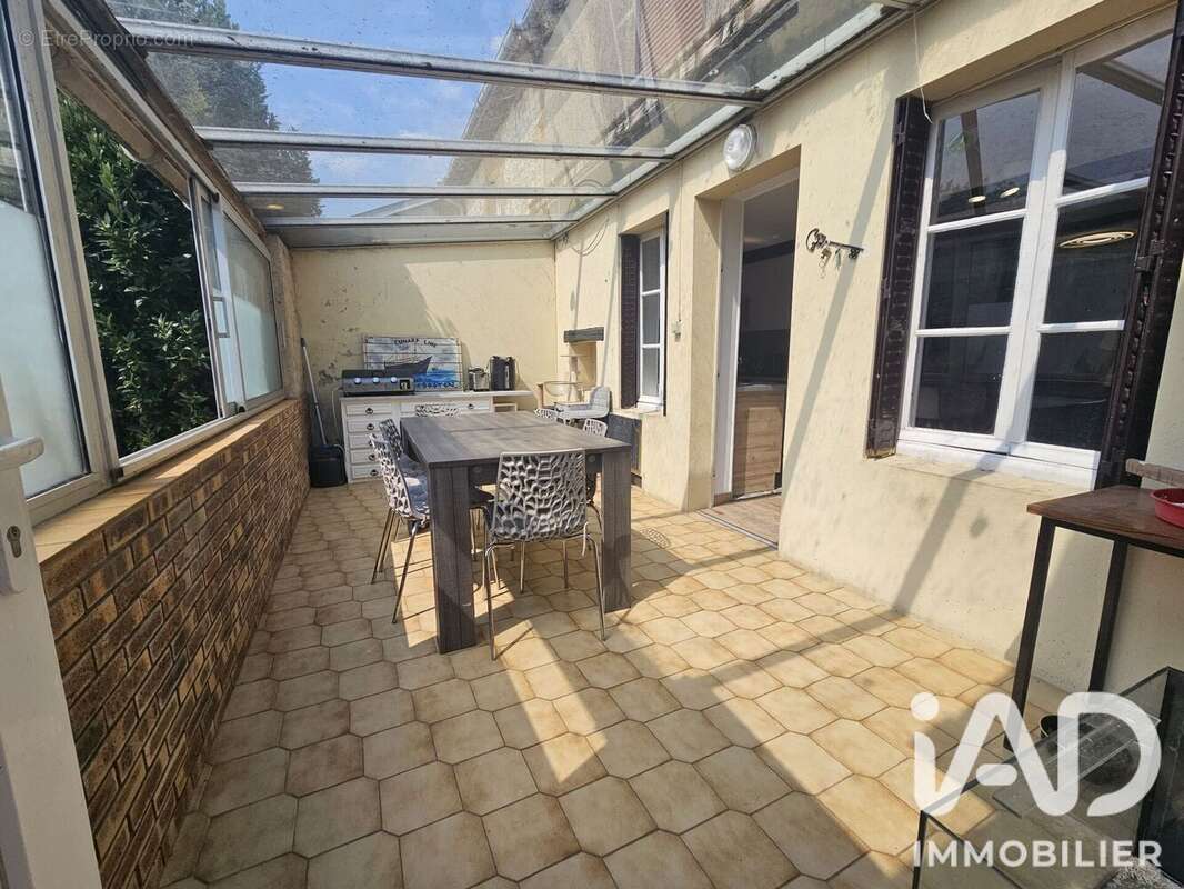 Maison 144 m² à Jonval  - photo 5