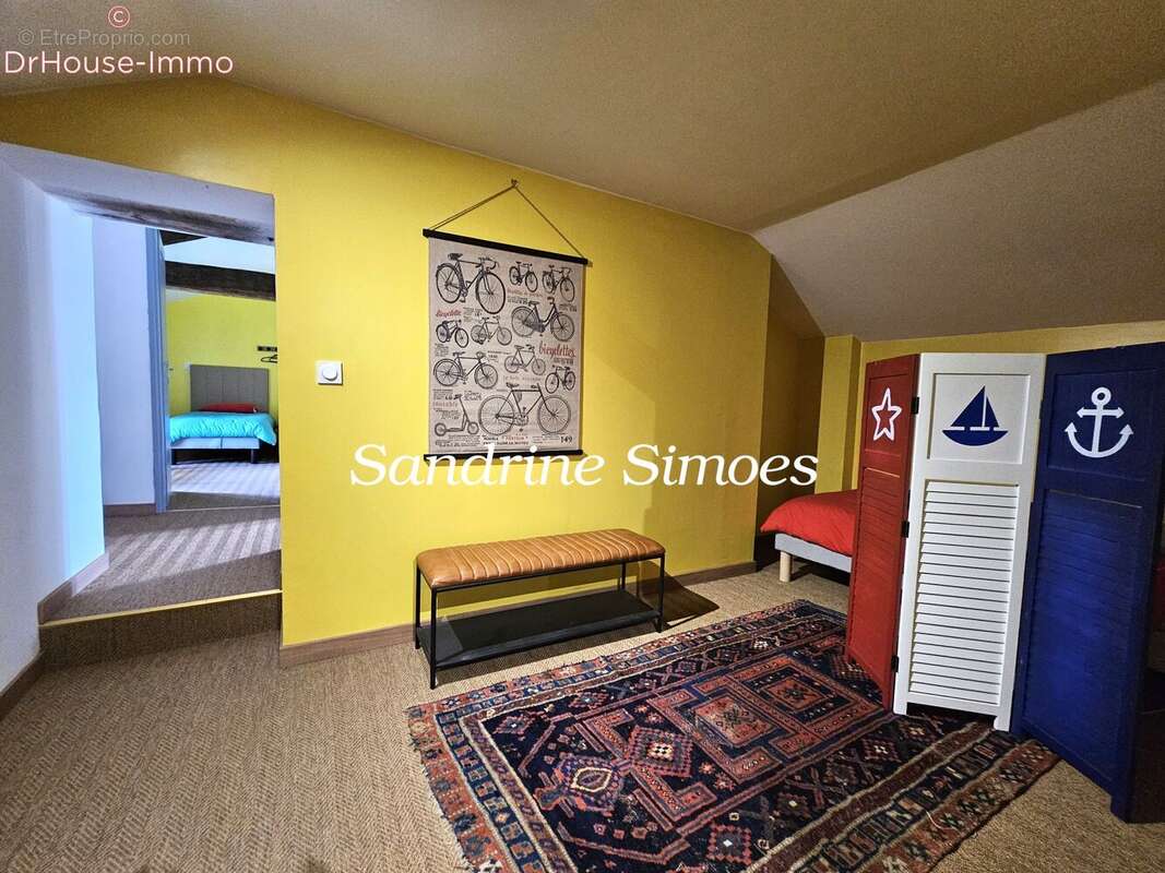 Maison à MONTMORILLON