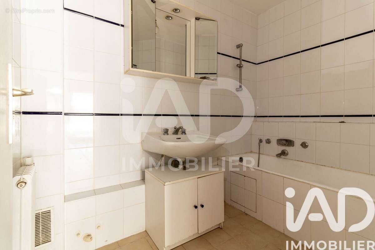 Photo 8 - Appartement à PARIS-12E