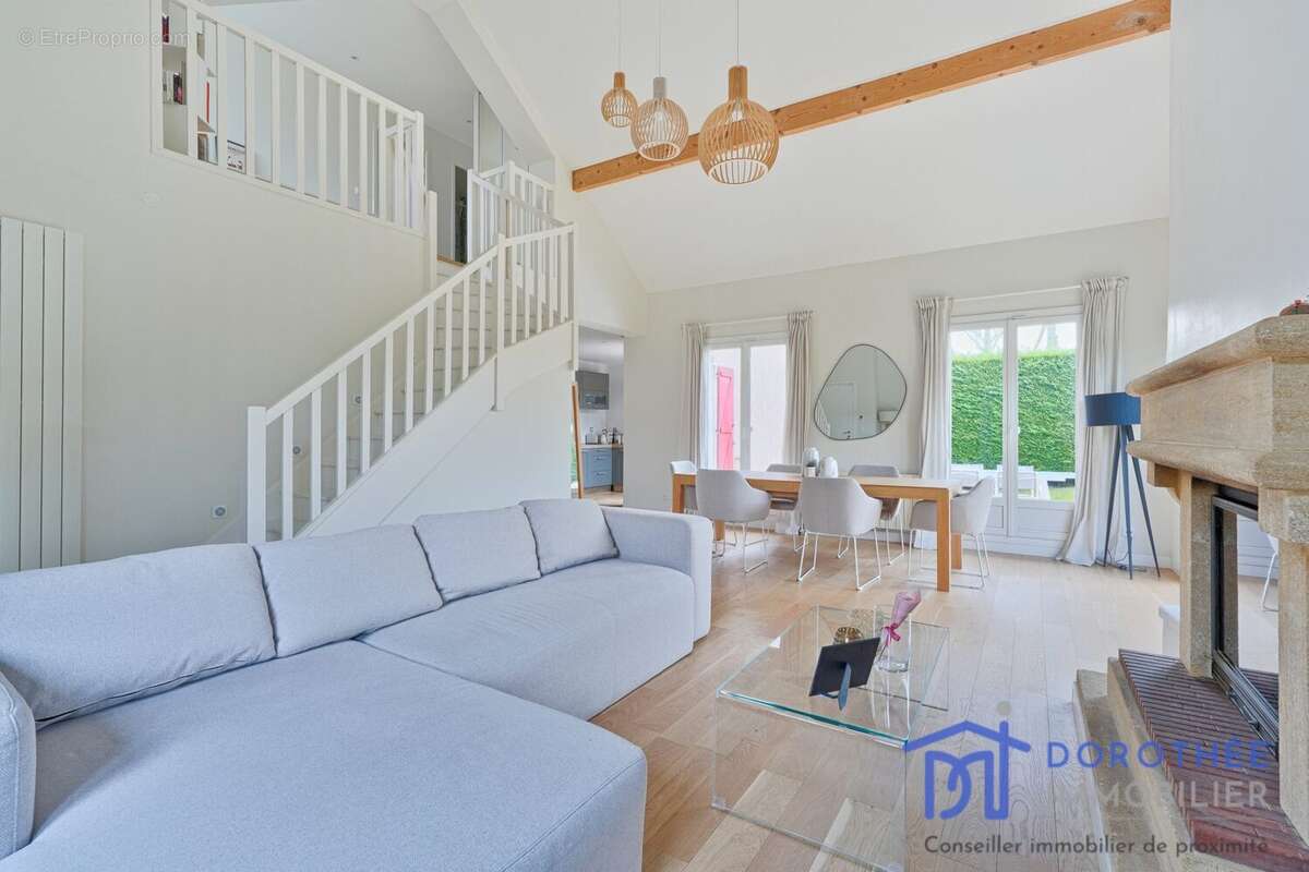 Maison à MAROLLES-EN-BRIE