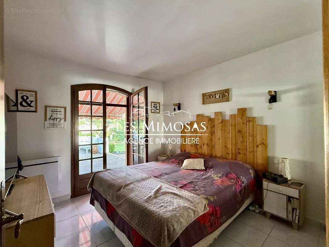 Maison à FREJUS