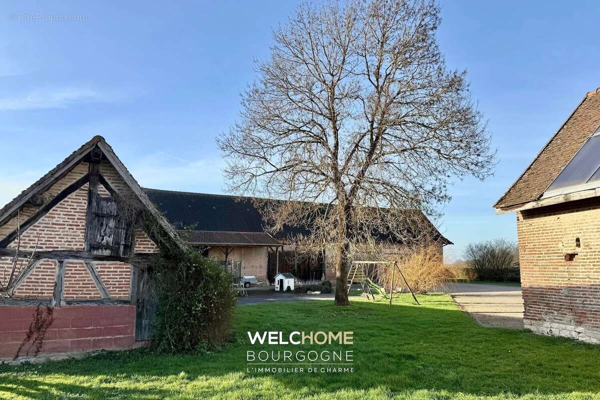 Maison à CHALON-SUR-SAONE