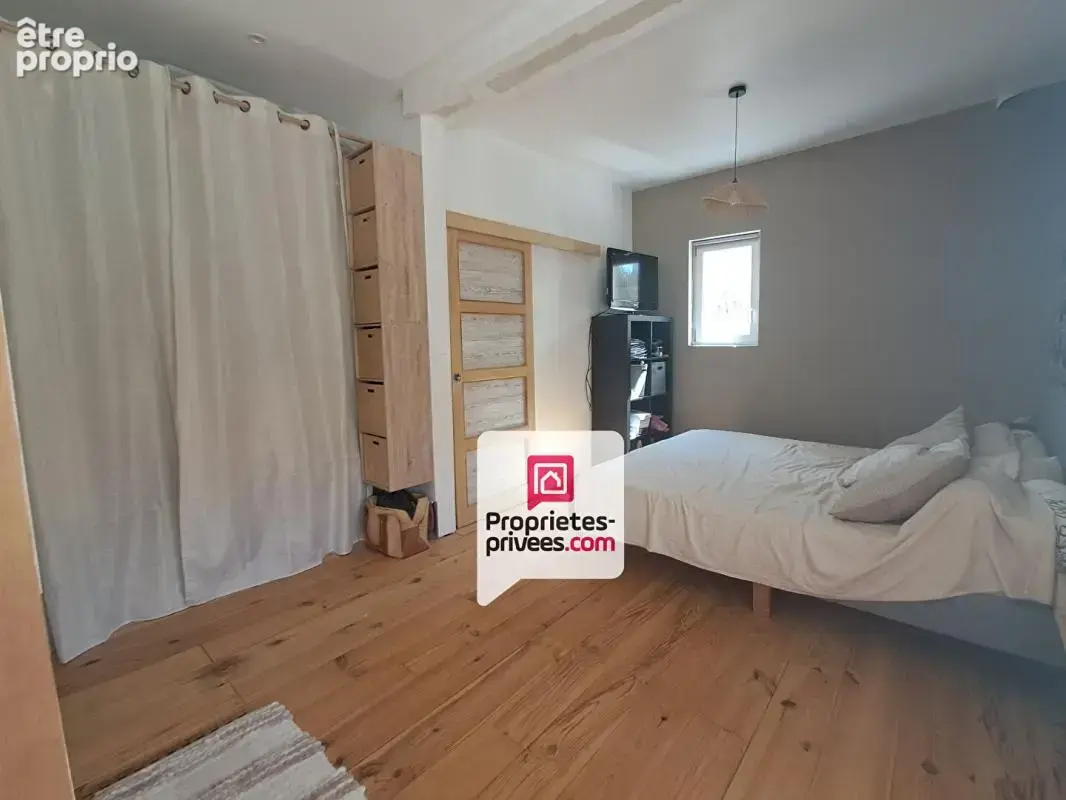 Maison contemporaine de plain-pied  5 chambres  Piscine  Double garage - photo 13