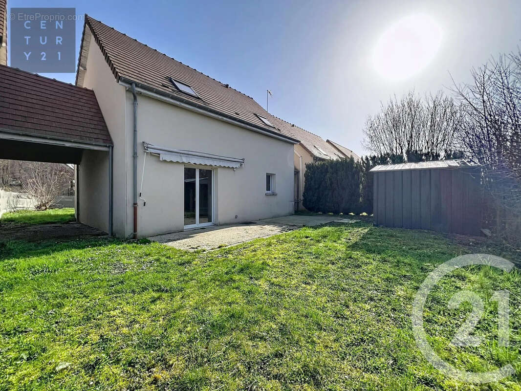 Maison à SAINT-ANDRE-LES-VERGERS