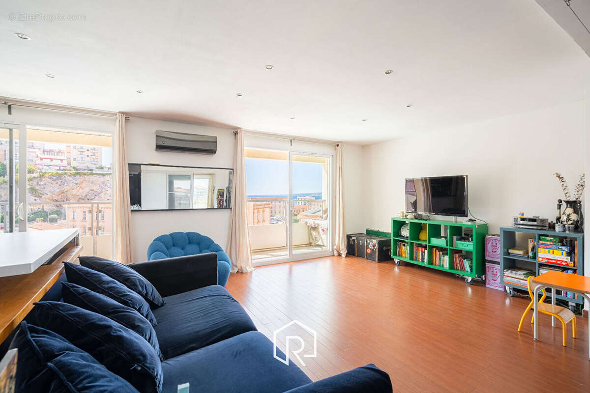 Appartement à MARSEILLE-7E