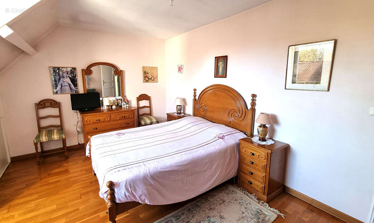 Maison à HOUILLES
