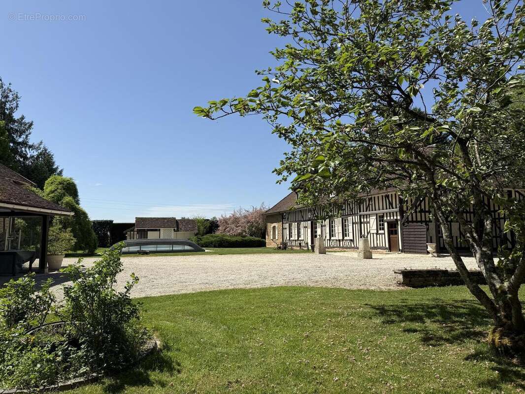 Photo 2 - Maison à LUSIGNY-SUR-BARSE