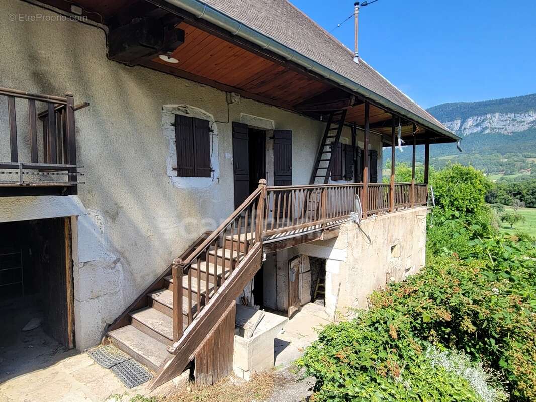 Corps de Ferme à fort potentiel - Idéal Artisan, Investisseur ou Grande Famille - photo 9