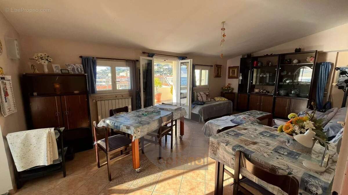 Appartement à MENTON