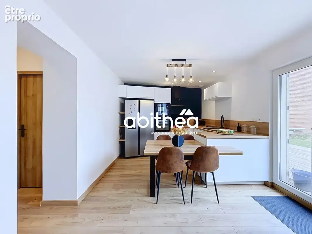Maison  de ville rénovée - photo 2