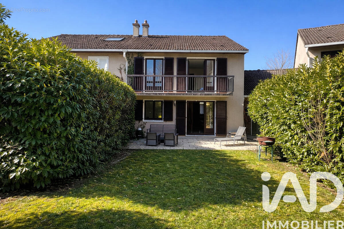 Photo 1 - Maison à SAINT-GERMAIN-EN-LAYE