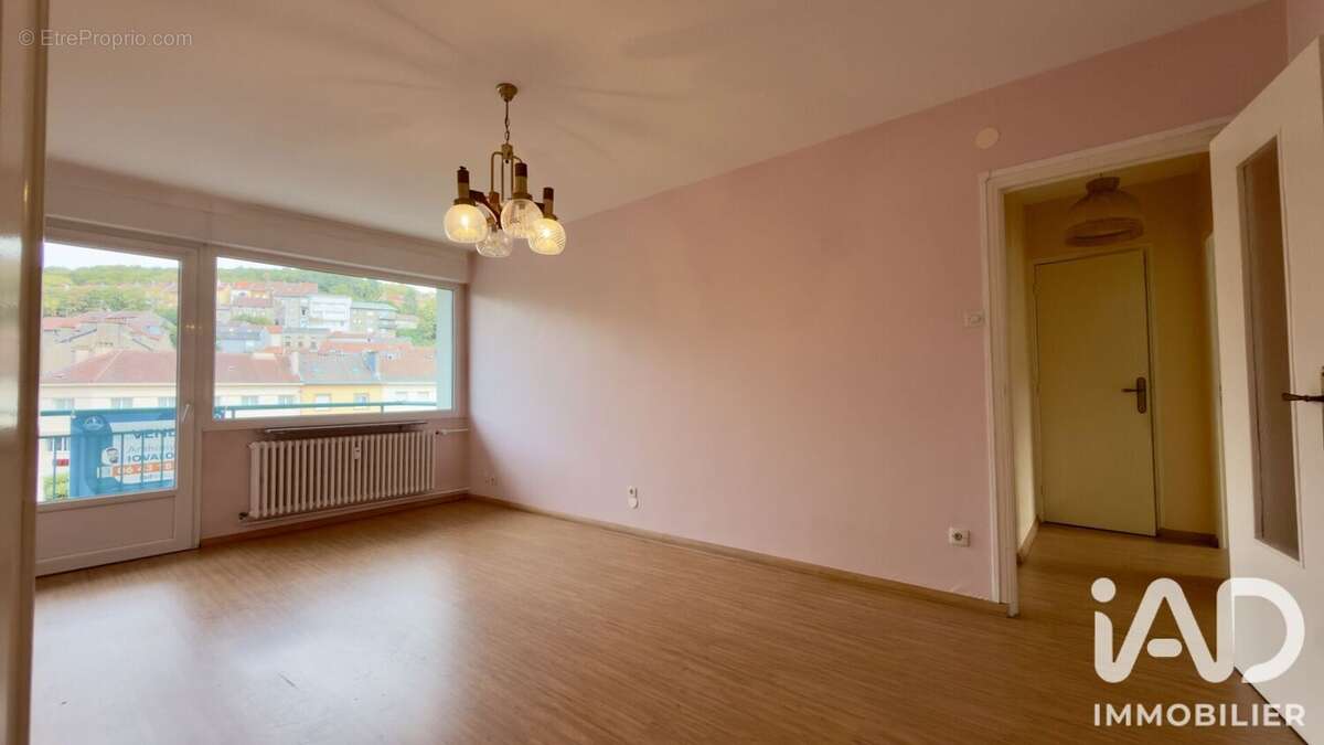 Appartement 75 m² à Villerupt  - photo 3