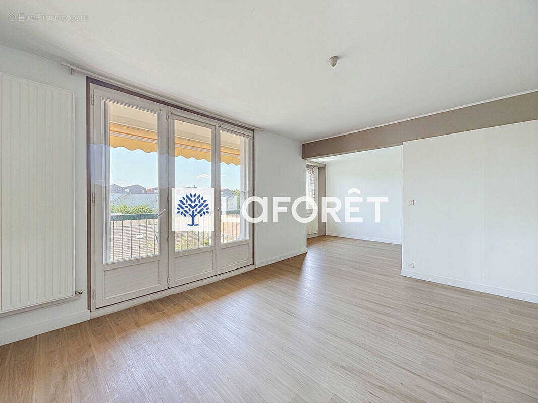 Appartement à POISSY