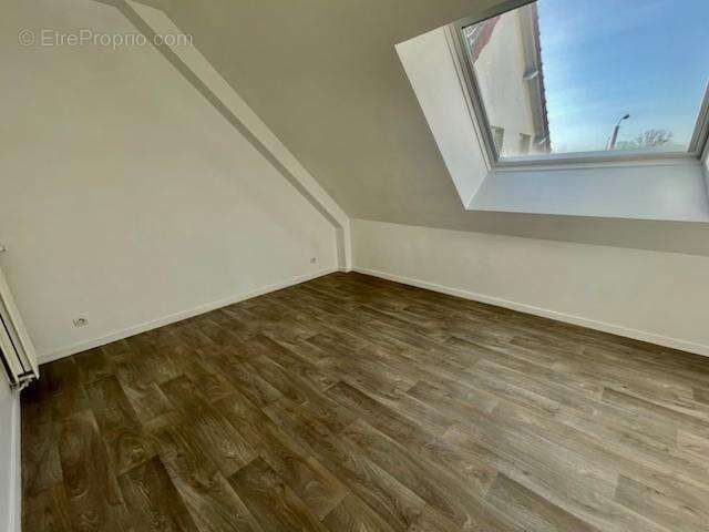 Appartement à SAINT-LEU-D'ESSERENT