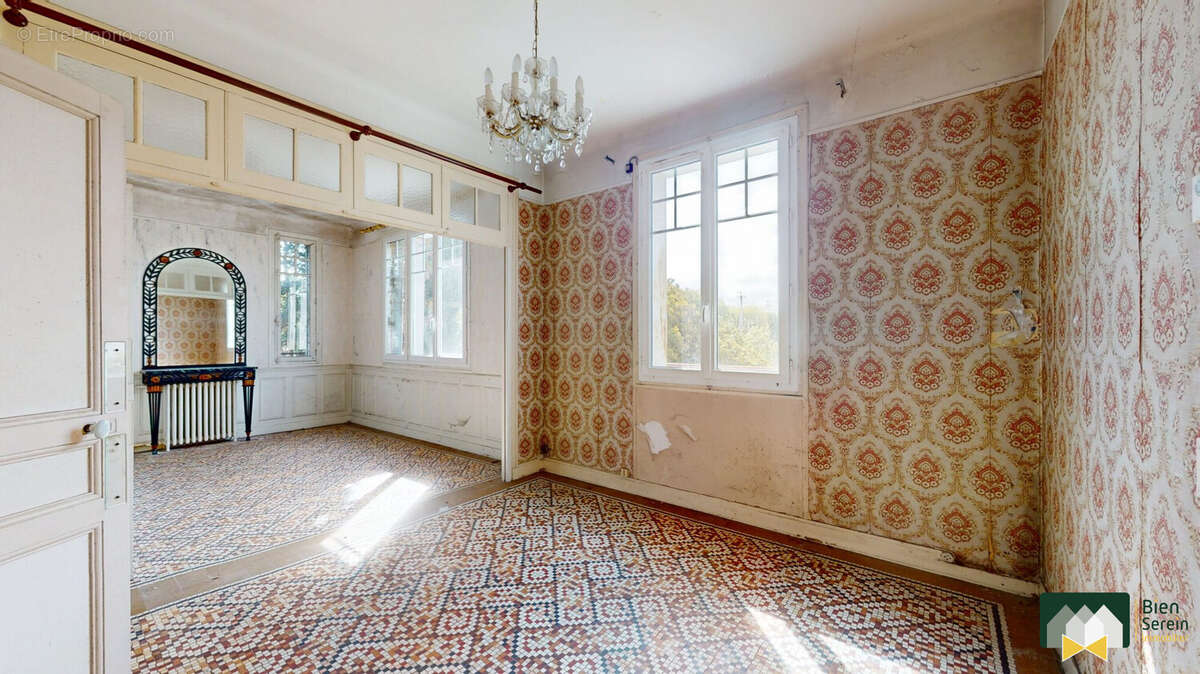 Maison à LEVES