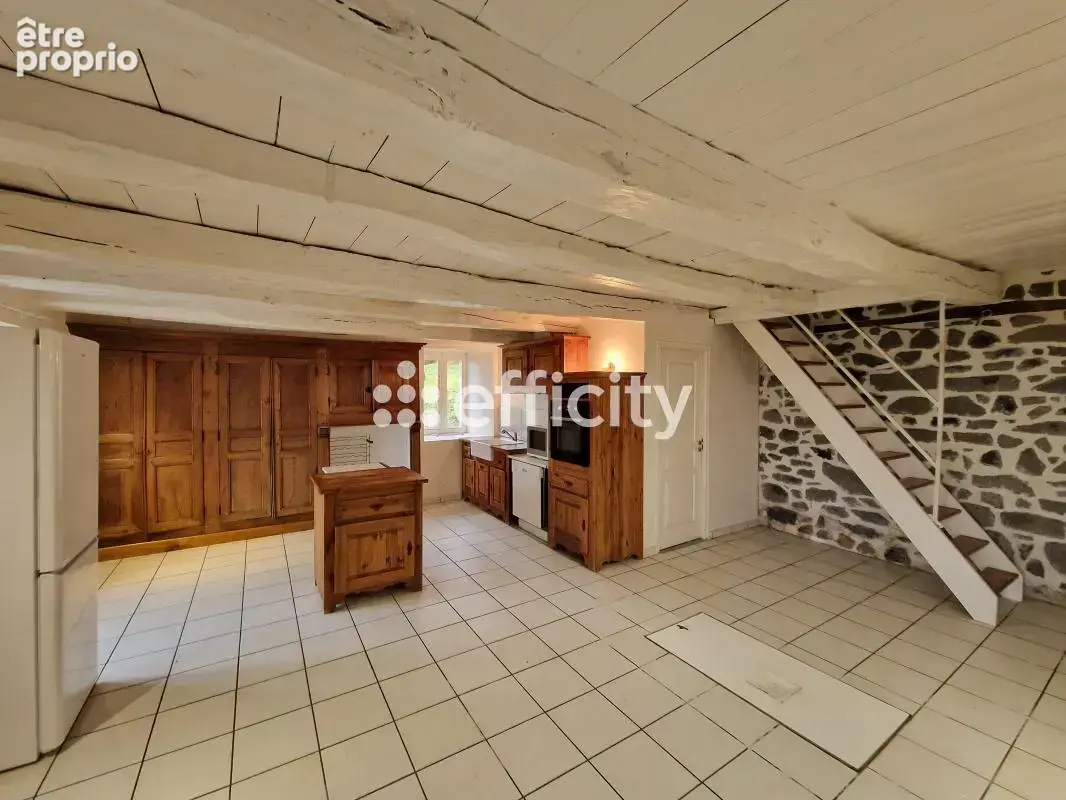 Maison 6 pièces 167 m² à vendre à Sarroux (19110) - photo 3