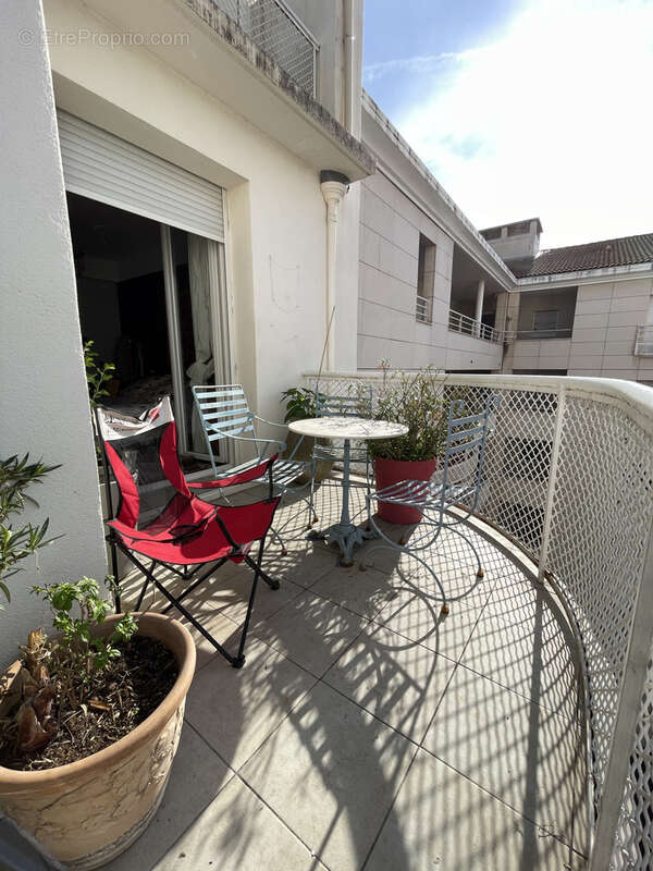 Appartement à MARSEILLE-8E