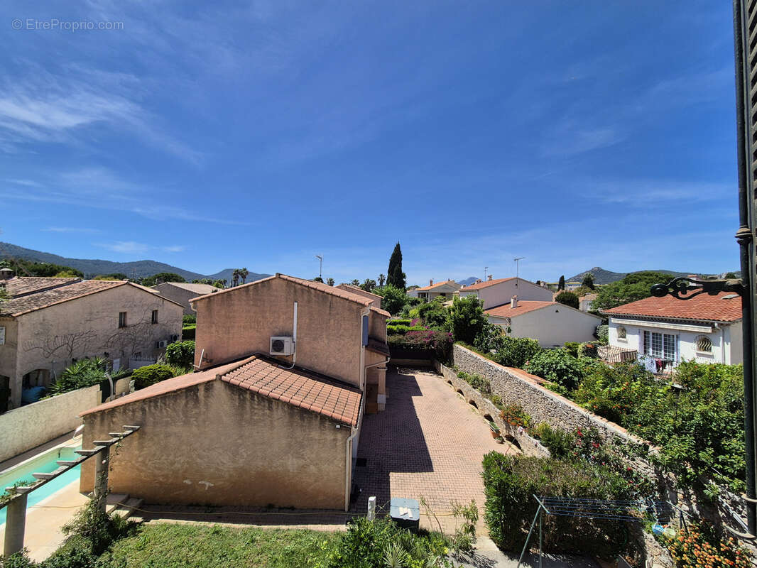 Appartement à HYERES