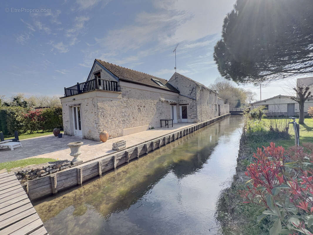 Maison à BARBIZON