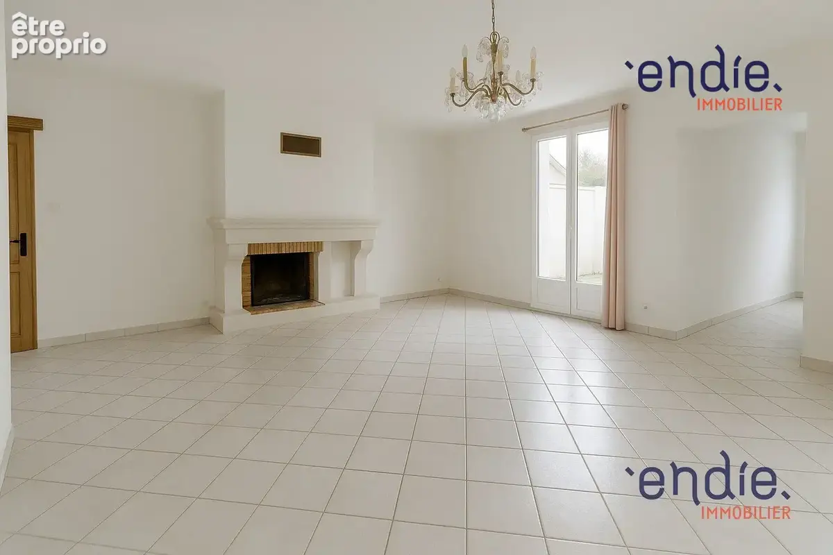 Maison 5 pièces 160 m² à vendre à Saint-Ambroix (18290) - photo 3