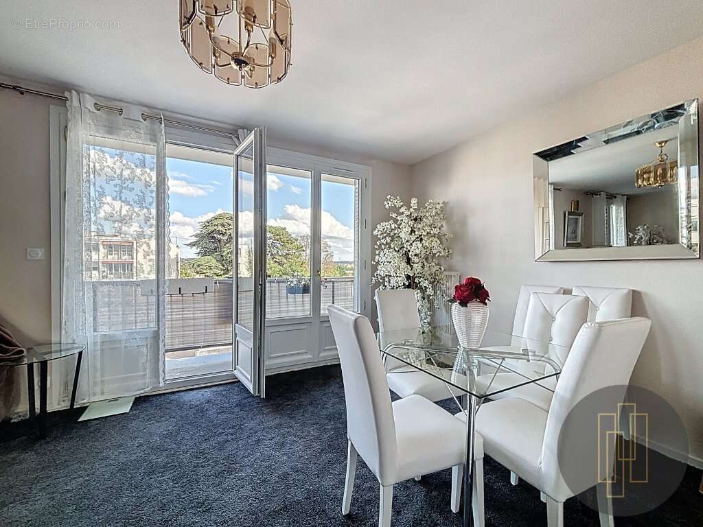 Appartement à VILLEFRANCHE-SUR-SAONE