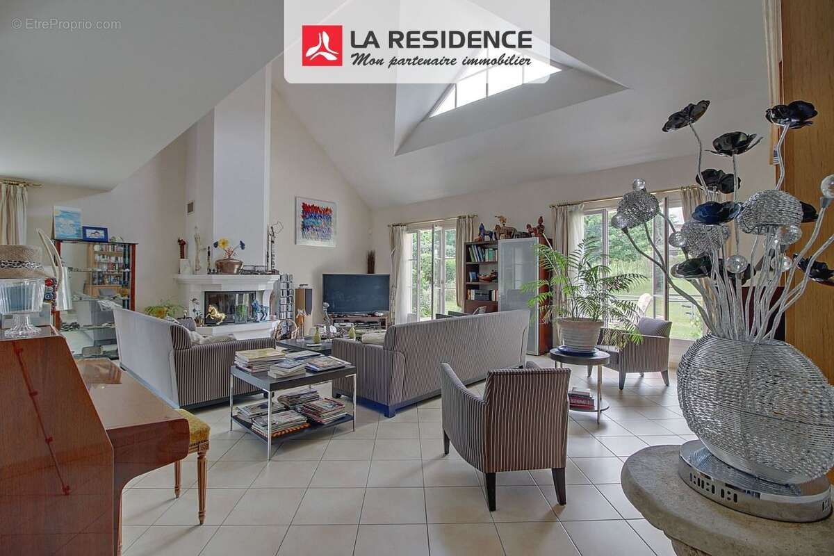 Maison à CHAMBOURCY