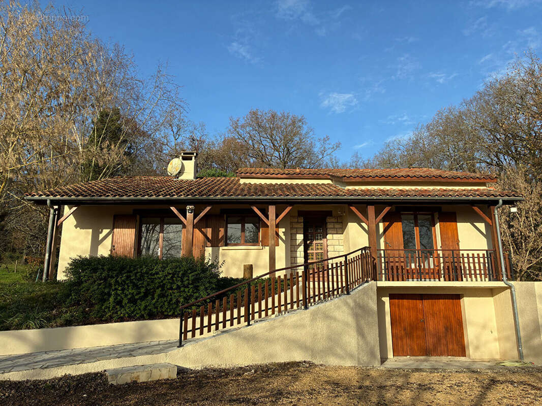 Maison en campagne entièrement rénovée . Vue dominante - photo 11