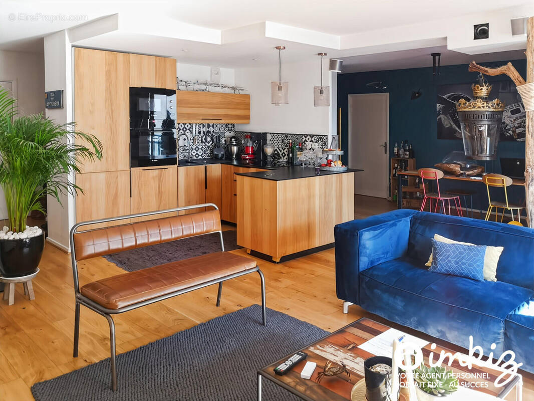 Appartement à AUBERVILLIERS