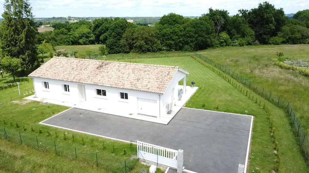 Maison à HAGETMAU