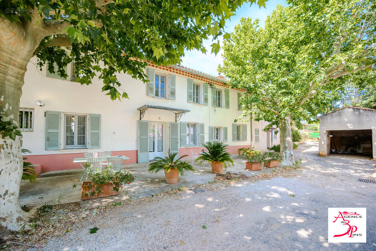Maison à PIERREFEU-DU-VAR