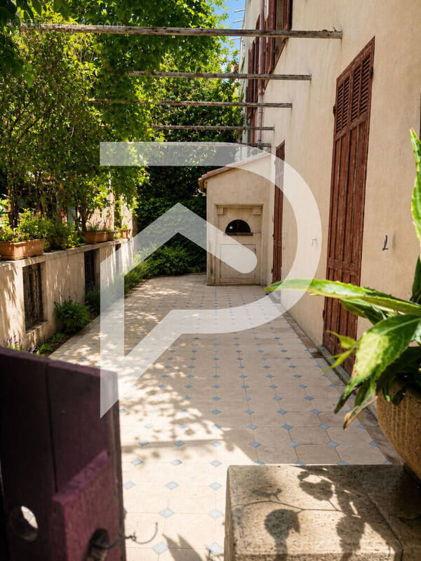 Appartement à MARSEILLE-7E