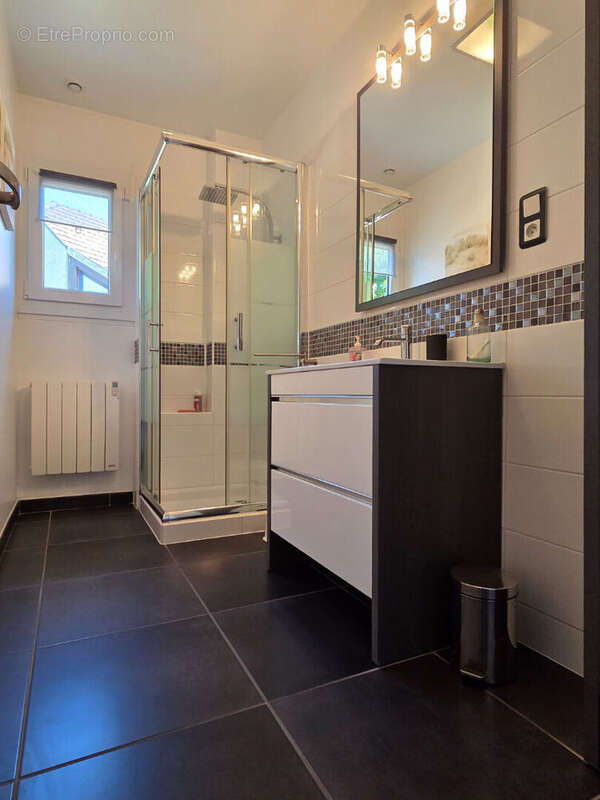 Maison à RUFFEY-LES-ECHIREY