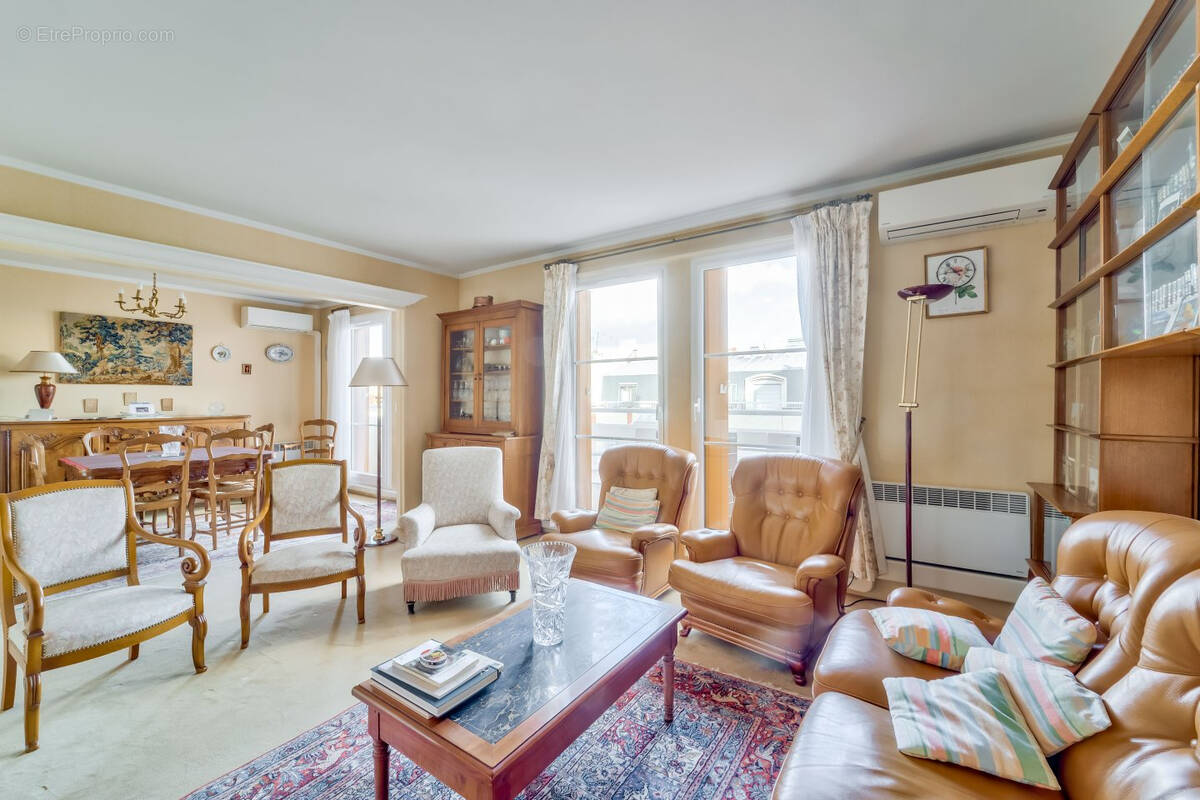 Appartement à SAINT-MANDE