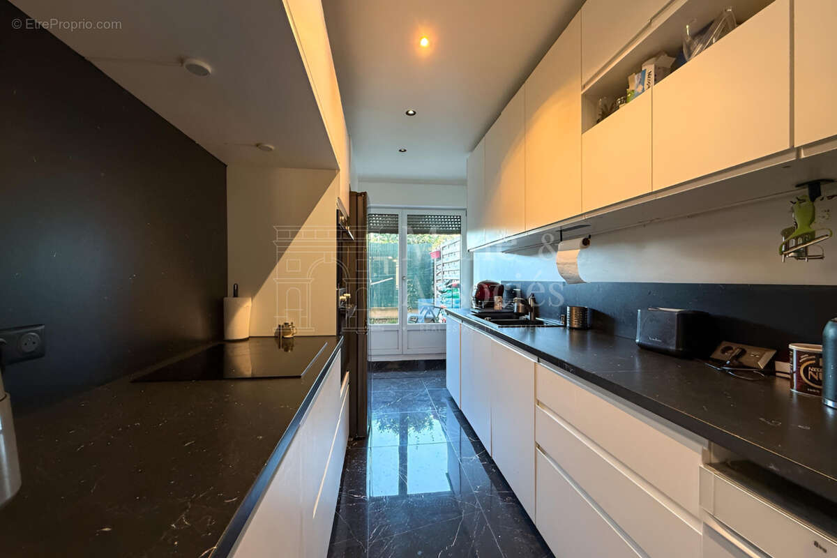 Appartement à ASNIERES-SUR-SEINE