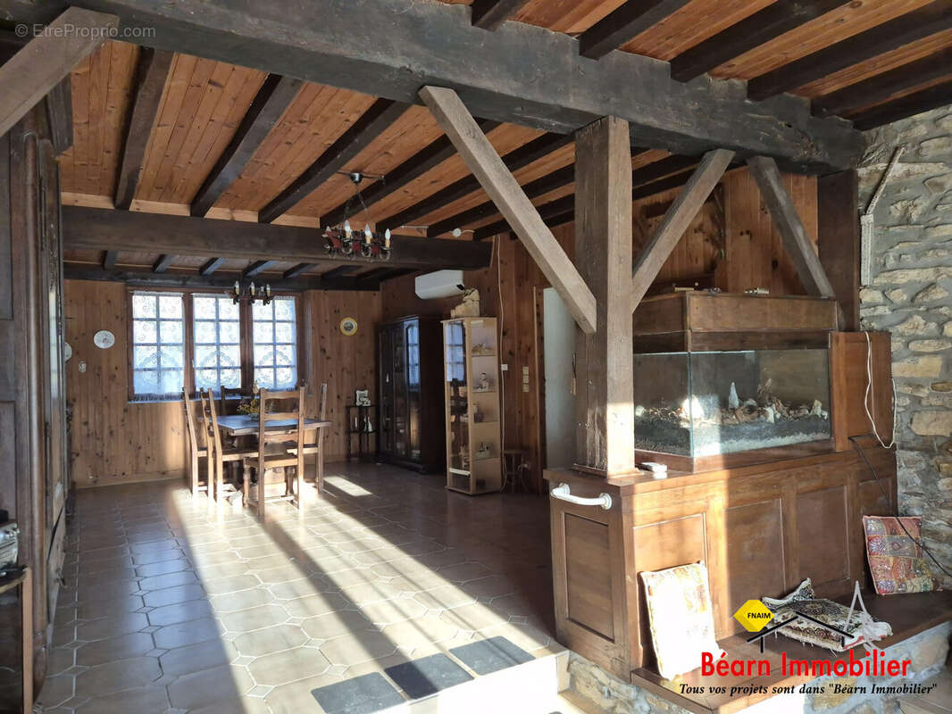 Maison à SALIES-DE-BEARN