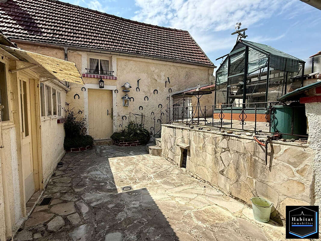 Maison à BARON