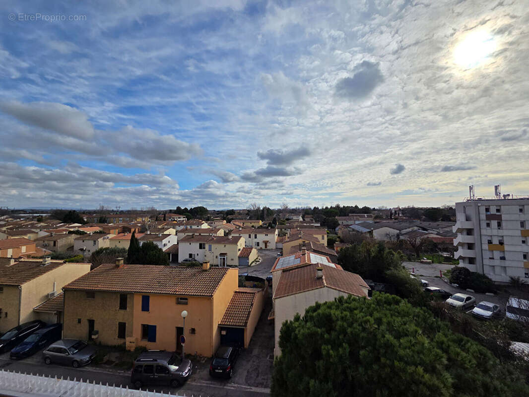 Appartement à LE PONTET