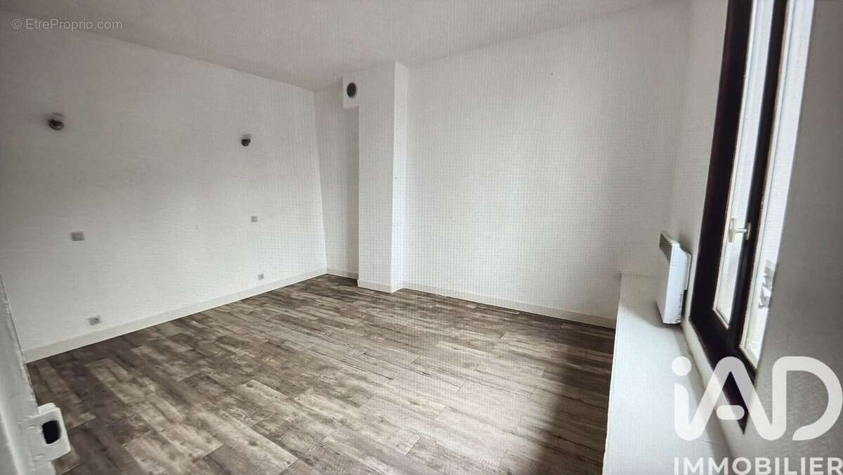 Photo 4 - Appartement à CORBEIL-ESSONNES