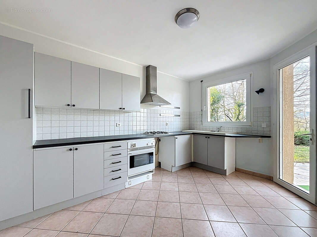 Maison à FRANCHEVILLE