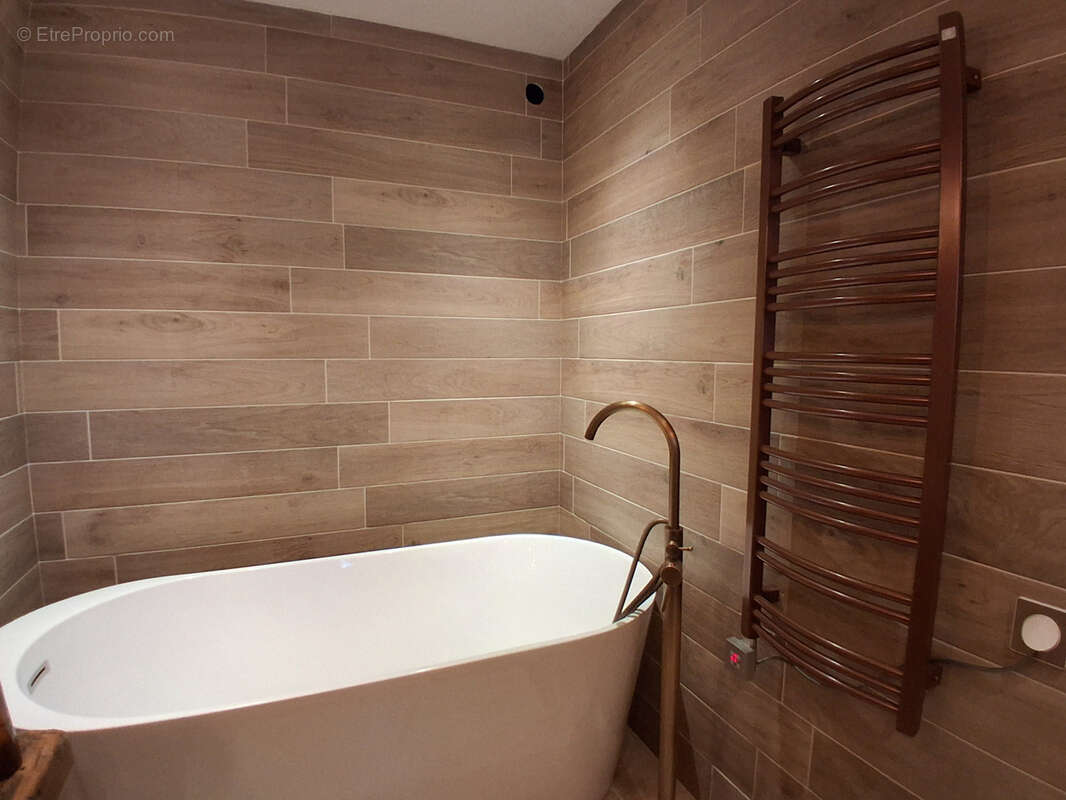 Maison à FLEURY-LA-MONTAGNE