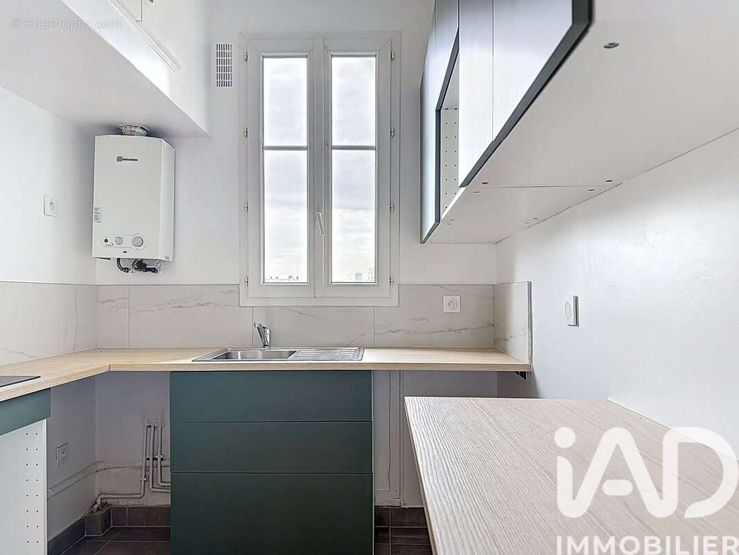 Photo 8 - Appartement à ASNIERES-SUR-SEINE