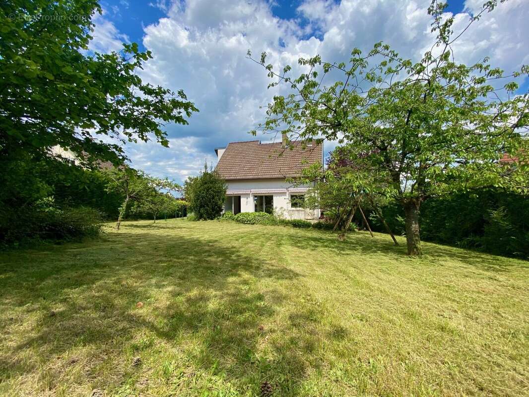 Maison à HAUTEVILLE-LES-DIJON