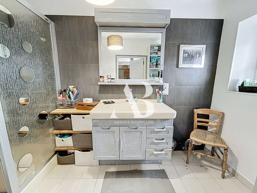 Maison à LA CHAPELLE-GAUTHIER