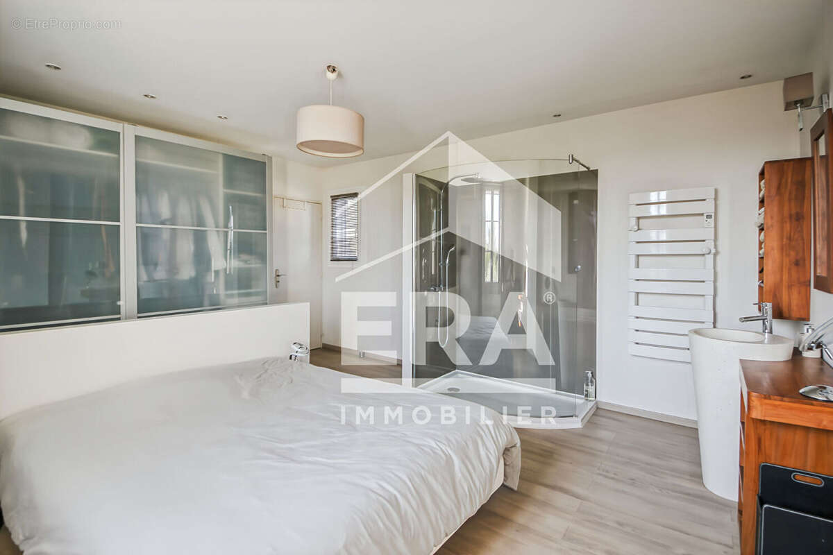 Maison à CHATEAURENARD