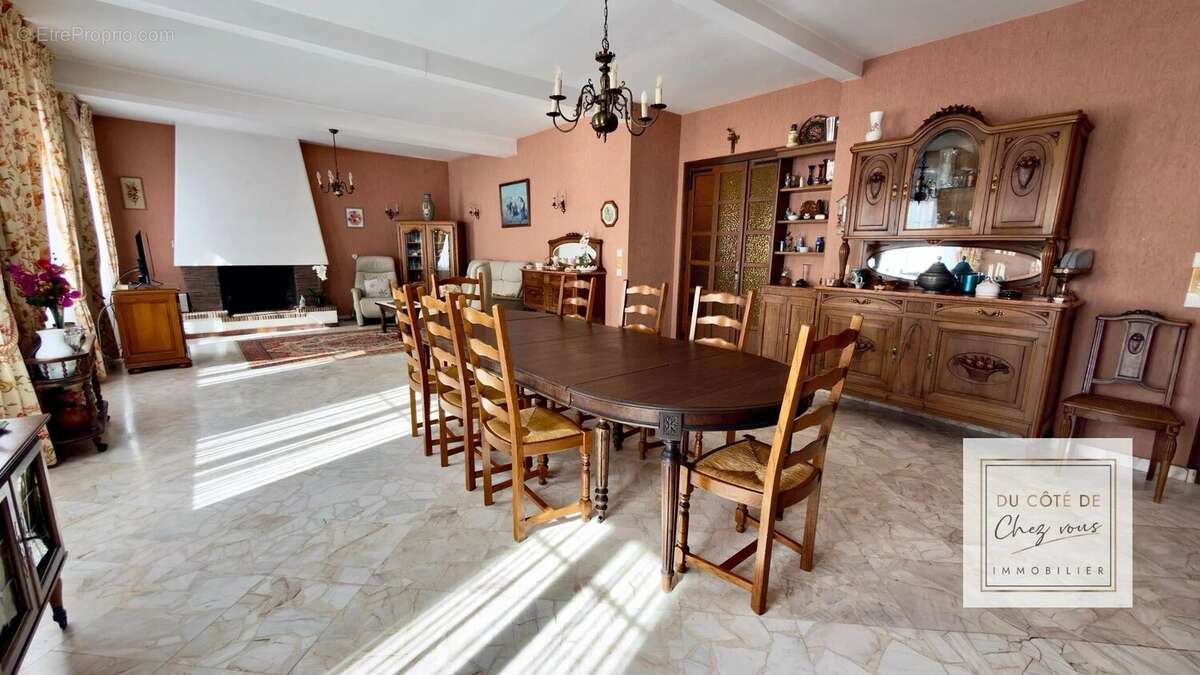 Maison à PRUNAY-BELLEVILLE