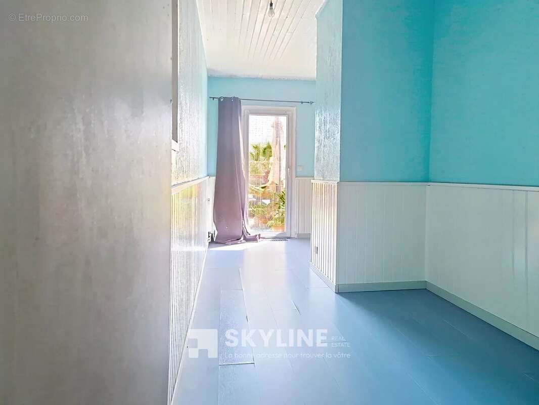 Appartement à MARSEILLE-15E