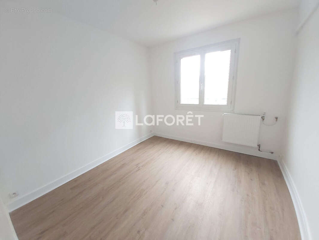 Appartement à LE RAINCY