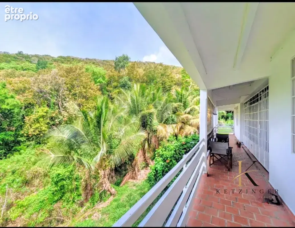 Maison 9 pièces 150 m² à vendre à Vieux-Fort (97141) - photo 9