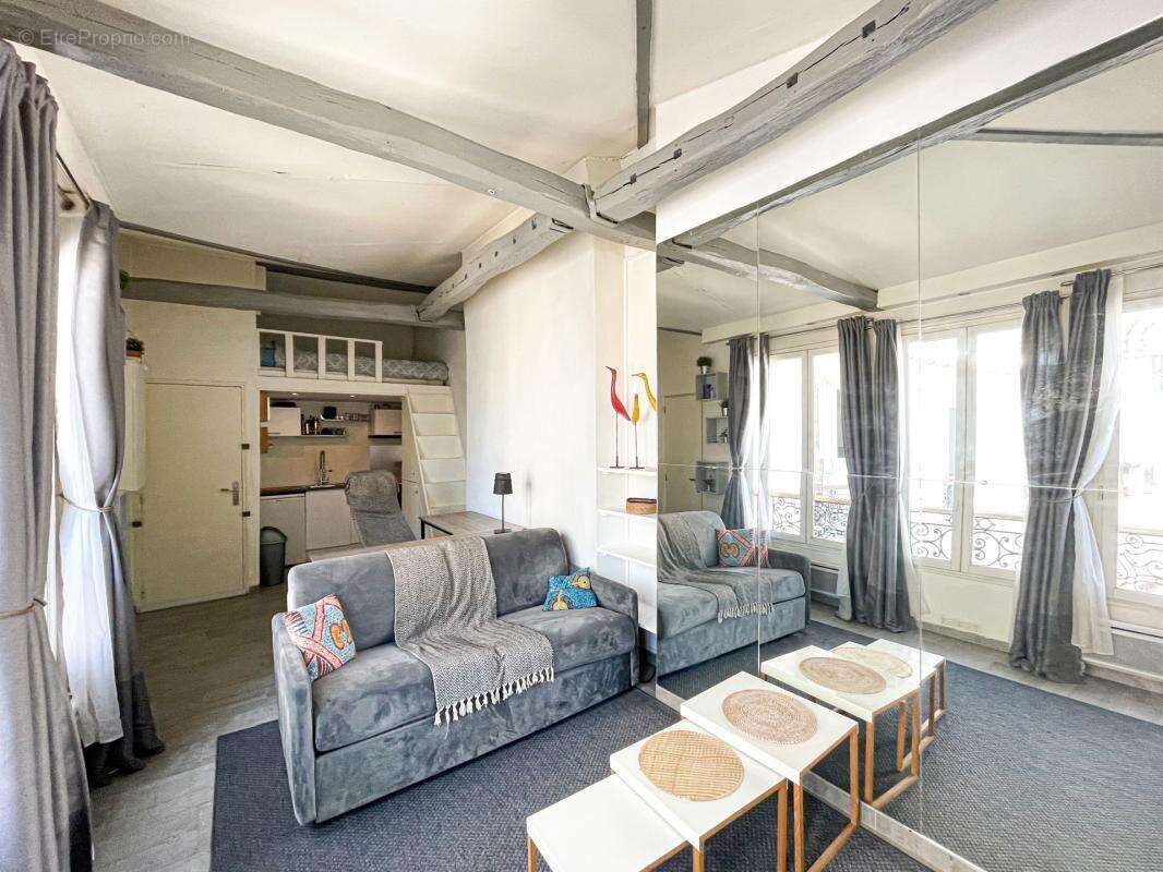 Appartement à PARIS-11E